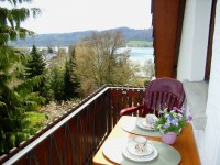 Frühstücksbalkon Bild 12: Traumhafte Bodensee Ferienwohnung - Wilhelmina Hangarter