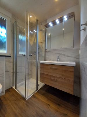 Bad mit Dusche - Bild 6: Ferienhaus Stremlow Whg Auszeit in Meersburg für Nichtraucher