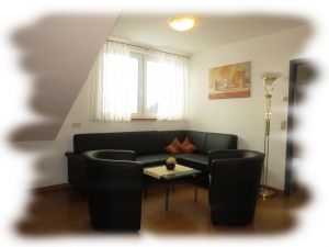Wohnen Wohnung (2 Typ B) Sitzgruppe - Bild 6: Ferienwohnung nördlicher Bodensee Wohnung (2) 75 qm