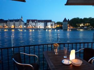 vom Restaurant Rheinterassen - Bild 17: Ferienwohnung HOMAL in Konstanz mit Blick ins Grüne