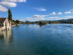 Blick von Rheinbrücke (CH) Bild 26: Ruhige 2 Zi-Ferienwohnung (FeWo) in Öhningen direkt am Bodensee